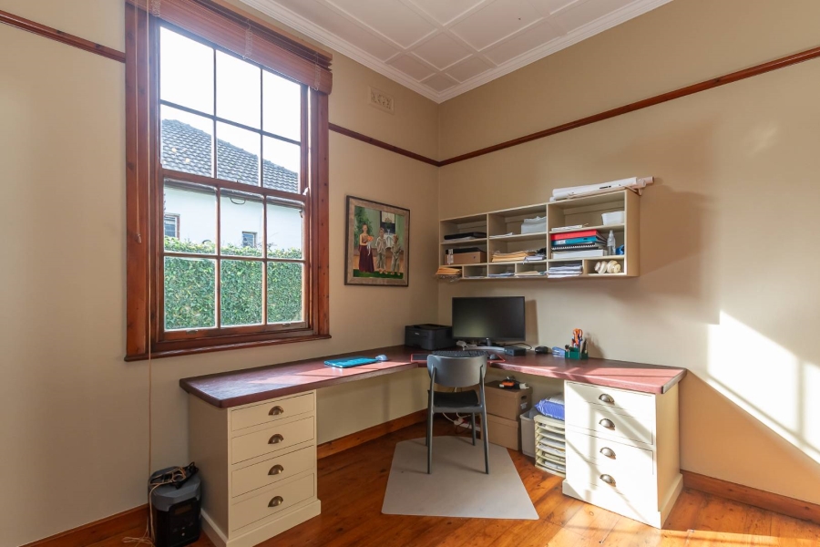 6 Bedroom Property for Sale in Newlands Western Cape